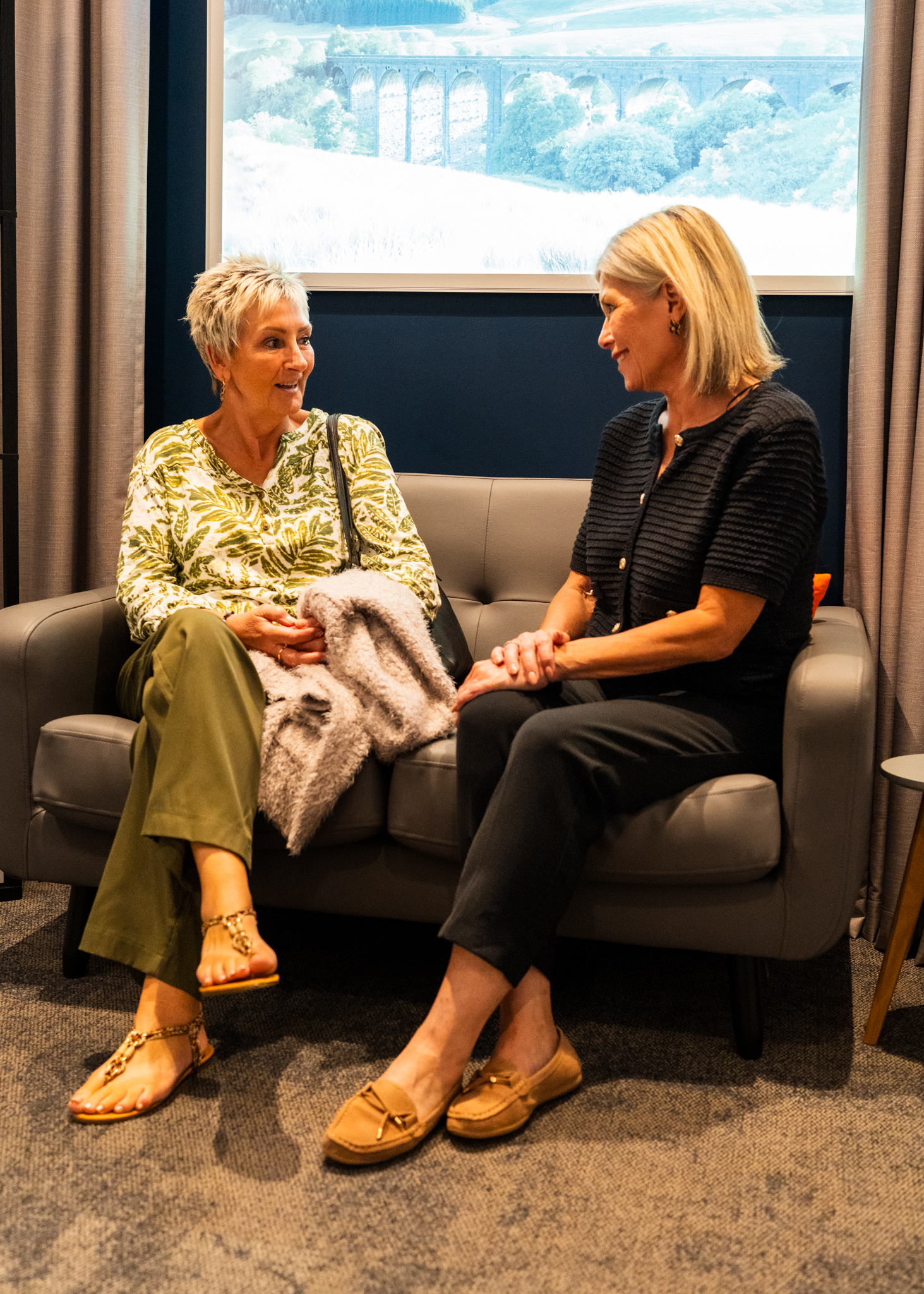 EvoDental patient talking with patient co-ordinator